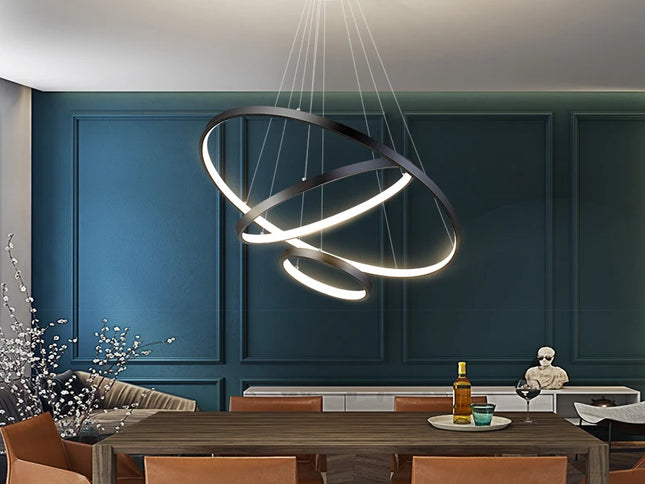 Candelabru Eleganță LED LuxeChandelier
