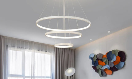 Candelabru Eleganță LED LuxeChandelier