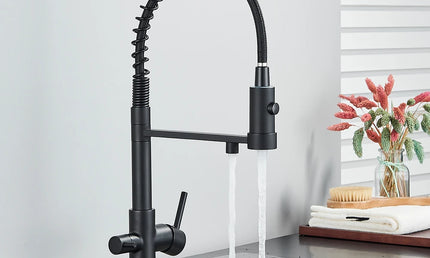 Baterie Bucătărie Neagră cu Duza Retractabilă – Mixer Apă Caldă și Rece, Design Modern