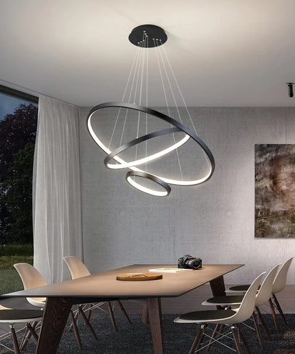 Candelabru Eleganță LED LuxeChandelier
