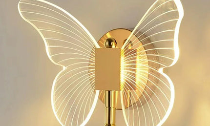 Aplica LED Fluture – Lumină Modernă Reglabilă pentru Dormitor și Interior