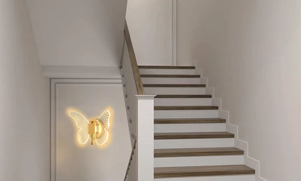 Aplica LED Fluture – Lumină Modernă Reglabilă pentru Dormitor și Interior