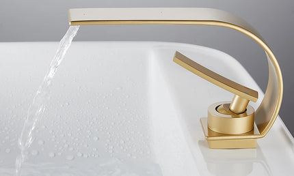 Baterie Lavoar Modernă – Mixer Apă Caldă și Rece, Flux Cascadă, Design Negru/Alb